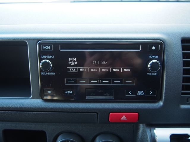 TOYOTA HIACE VAN 4WD 2026 Image 31