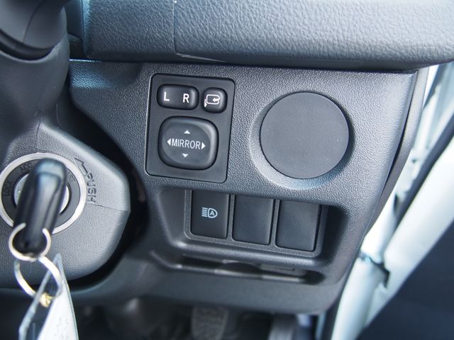 TOYOTA HIACE VAN 4WD 2026 Image 31