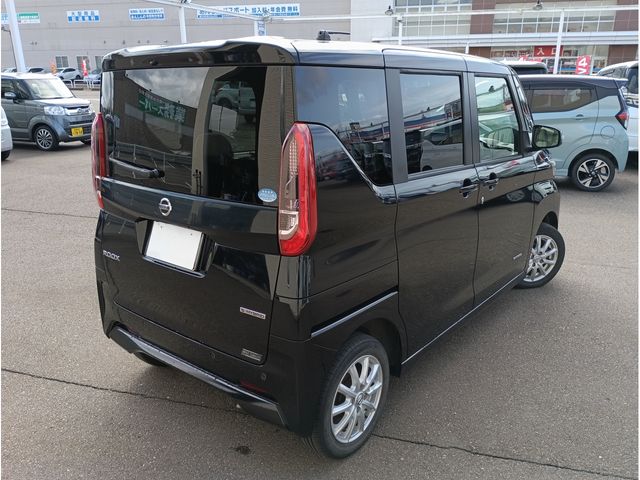 NISSAN ROOX 4WD 2021 Image 31