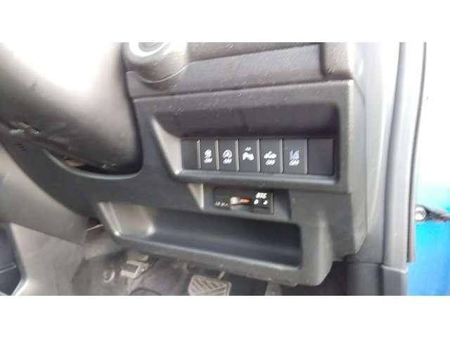 SUZUKI XBEE 4WD 2018 Image 31