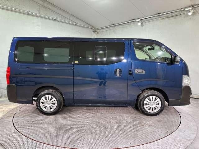 NISSAN NV350 CARAVAN 2020 Image 31