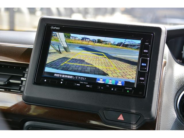 HONDA N BOX CUSTOM 2021 Image 31