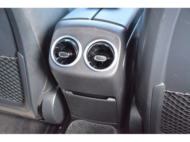 MERCEDES BENZ A CLAS 2019 Image 31