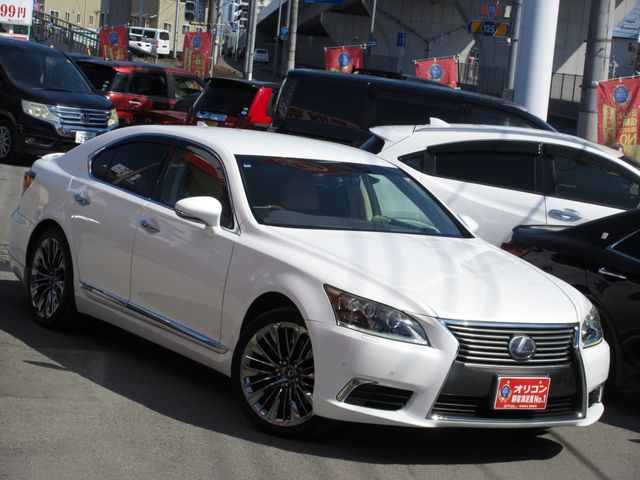 TOYOTA LEXUS LS600H 2015 Image 31