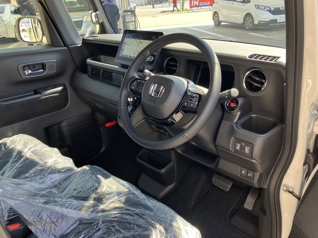 HONDA N BOX CUSTOM 2026 Image 31