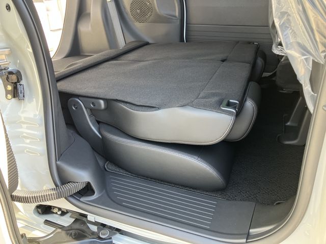 HONDA N BOX CUSTOM 2026 Image 31