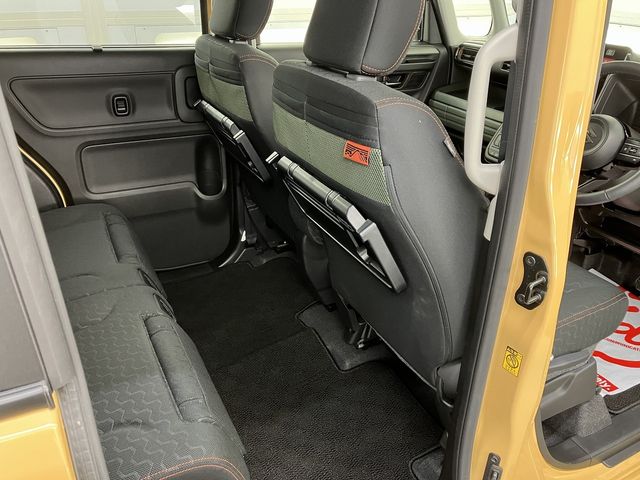 SUZUKI SPACIA GEAR 4WD 2024 Image 31