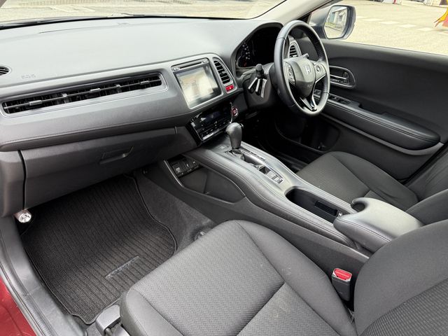 HONDA VEZEL 2015 Image 31