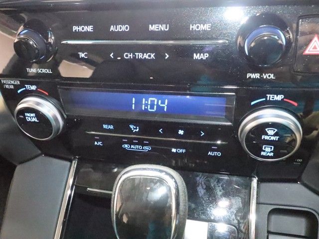 TOYOTA ALPHARD 2023 Image 31