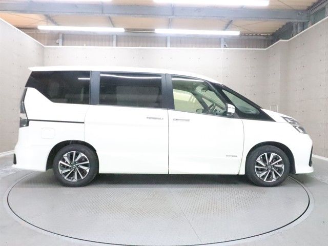 NISSAN SERENA  S-HYBRID 2019 Image 31