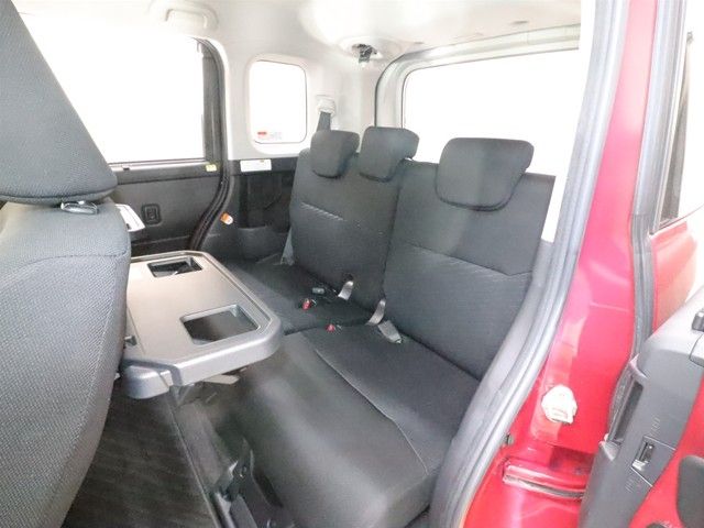 TOYOTA TANK 2019 Image 31