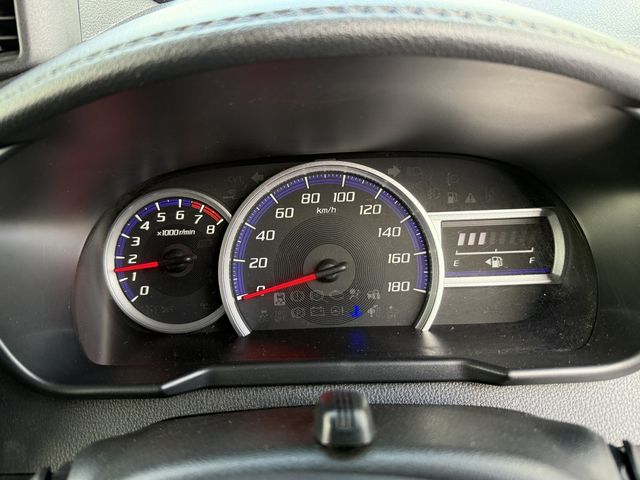 TOYOTA TANK 2018 Image 31