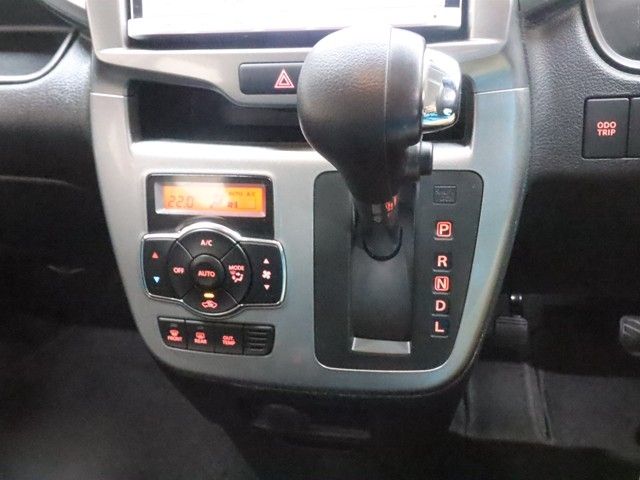 SUZUKI SOLIO 2015 Image 31