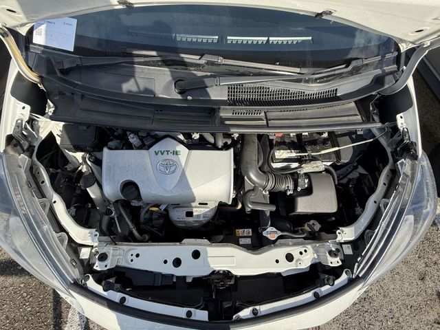 TOYOTA SIENTA 2018 Image 31