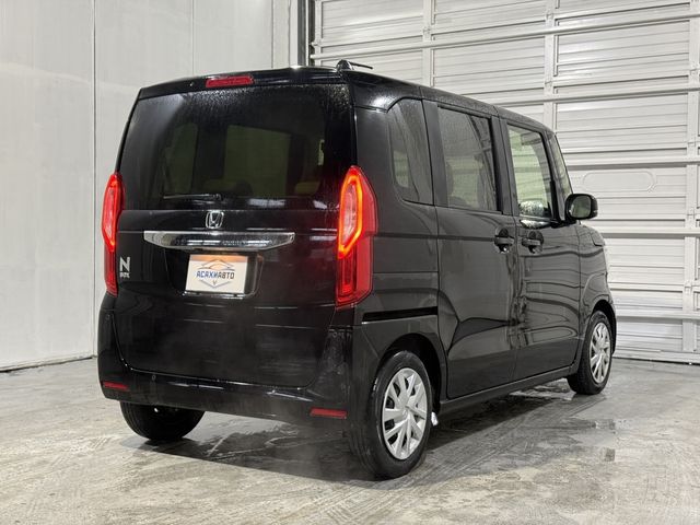 HONDA N BOX 2022 Image 31