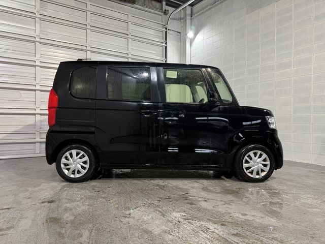 HONDA N BOX 2022 Image 31