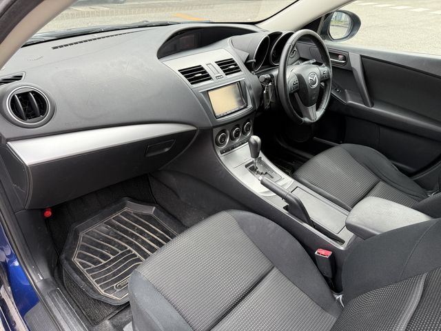 MAZDA AXELA SPORTS 2012 Image 31