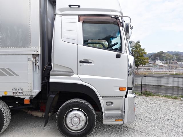 NISSAN DIESEL QUON 2013 Image 31
