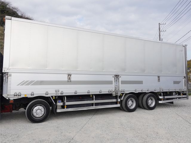 NISSAN DIESEL QUON 2013 Image 31