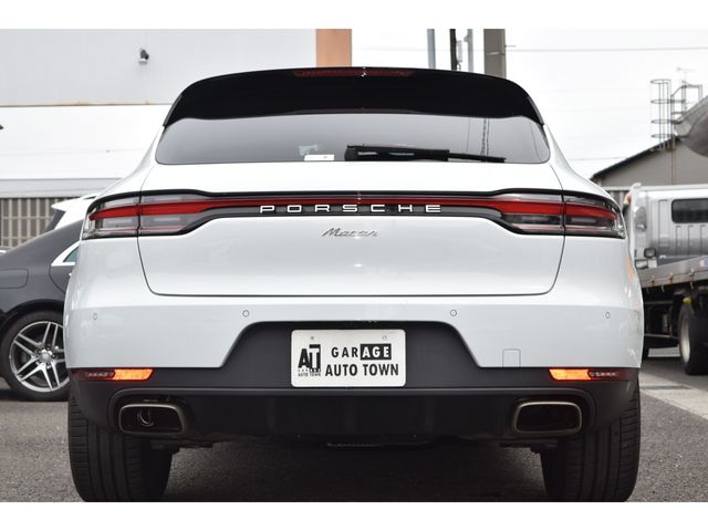 PORSCHE MACAN 2021 Image 31