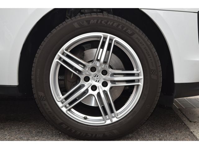 PORSCHE MACAN 2021 Image 31