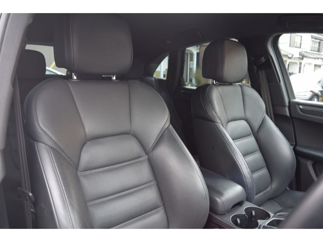 PORSCHE MACAN 2021 Image 31