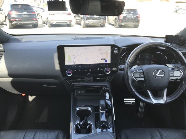 TOYOTA LEXUS NX350H AWD 2021 Image 31