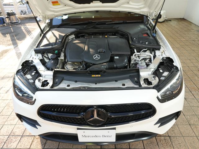 MERCEDES BENZ E SEDA 2023 Image 31
