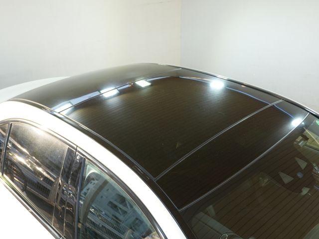 MERCEDES BENZ E SEDA 2023 Image 31