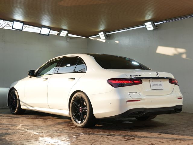 MERCEDES BENZ E SEDA 2023 Image 31