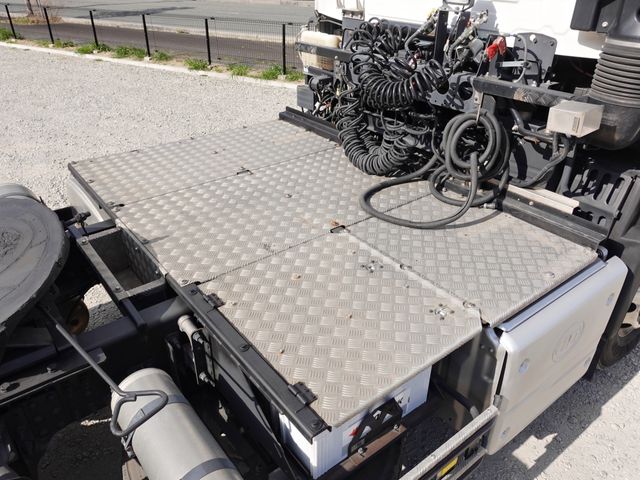 NISSAN DIESEL QUON 2022 Image 31