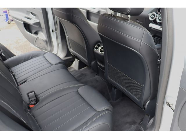 MERCEDES BENZ B CLAS 2019 Image 31