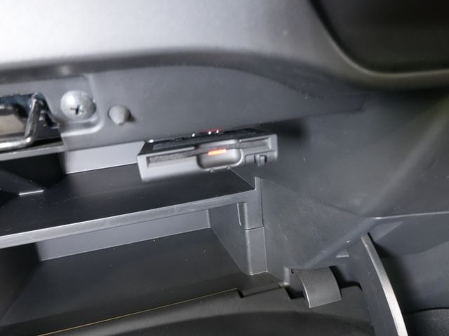 NISSAN NOTE 2018 Image 31