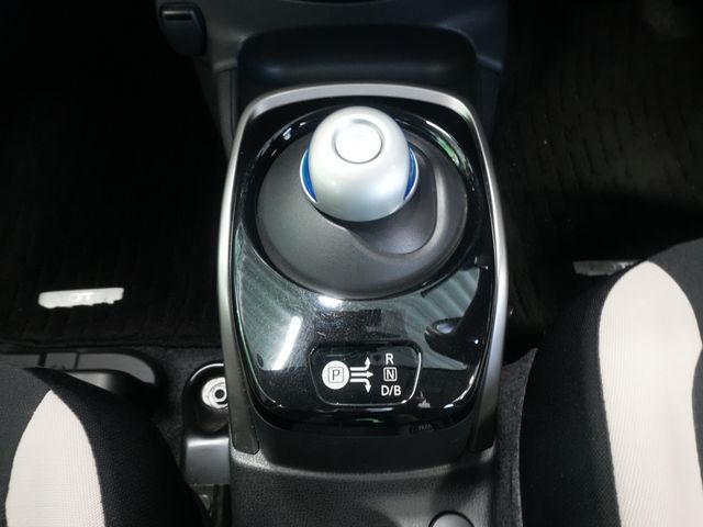 NISSAN NOTE 2018 Image 31