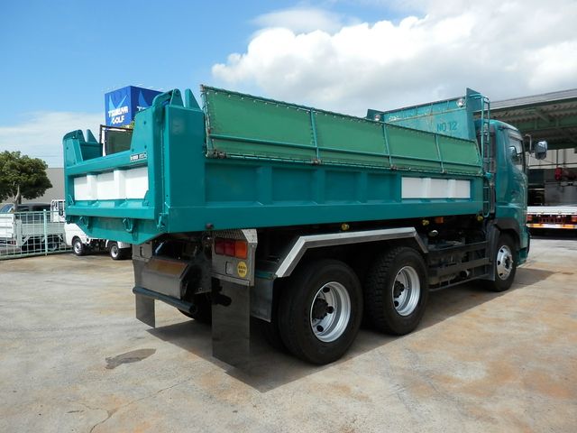 HINO PROFIA 2005 Image 31