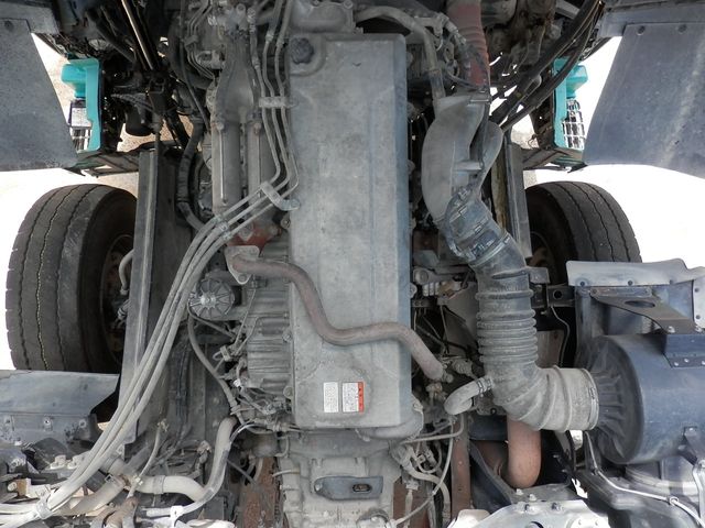 HINO PROFIA 2005 Image 31