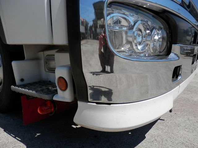 HINO PROFIA 2009 Image 31