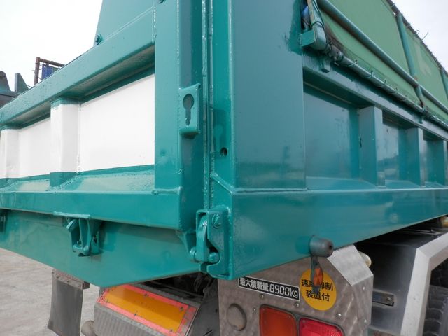 HINO PROFIA 2006 Image 31