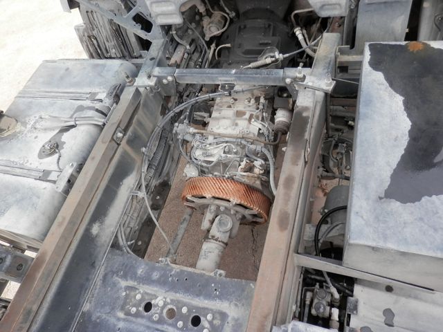 HINO PROFIA 2006 Image 31