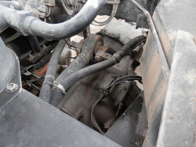 HINO PROFIA 2006 Image 31