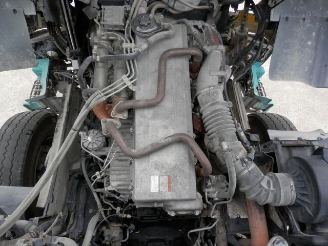 HINO PROFIA 2006 Image 31