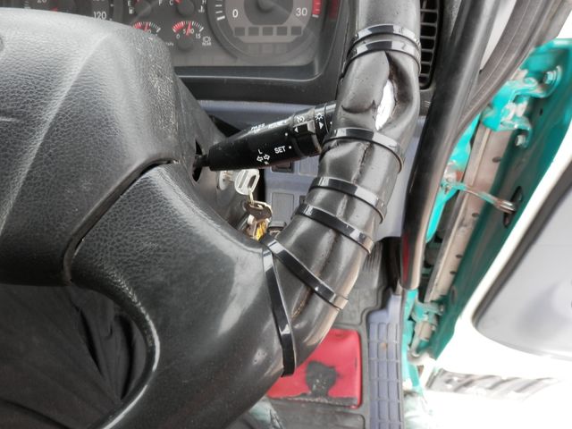 HINO PROFIA 2006 Image 31