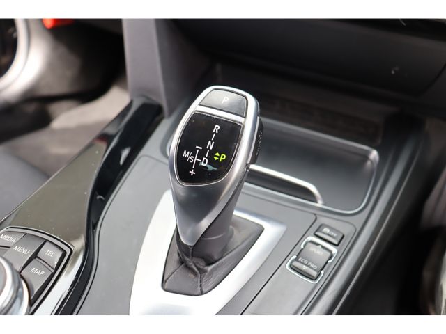 BMW 3SERIES SEDAN 2016 Image 31