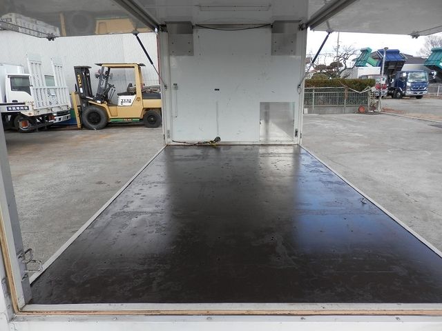 ISUZU ELF 2007 Image 31