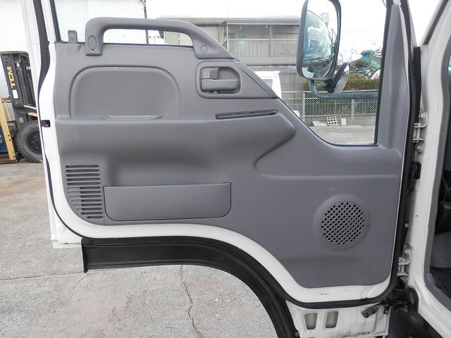 ISUZU ELF 2007 Image 31
