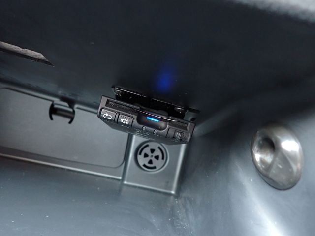 BMW MINI ONE 5DOOR 2017 Image 31