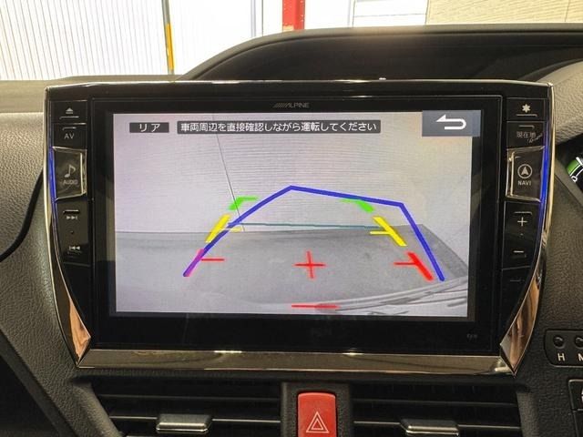 TOYOTA VOXY HYBRID 2015 Image 31