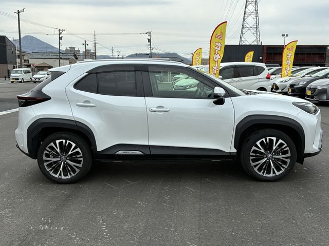 TOYOTA YARIS CROSS HYBRID 2023 Image 31