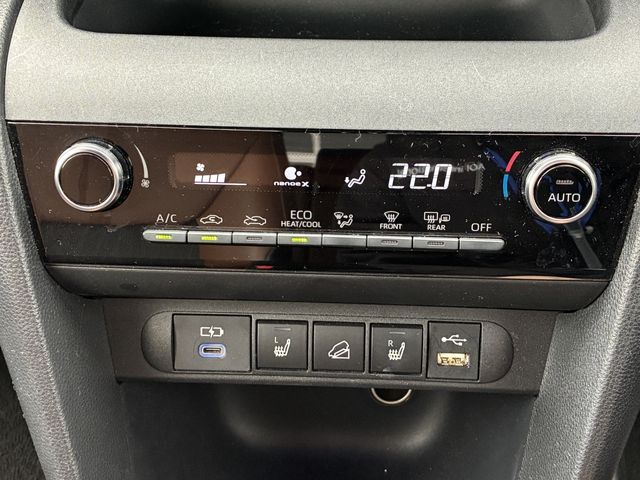 TOYOTA YARIS CROSS HYBRID 2023 Image 31