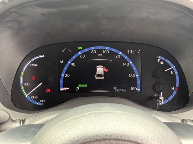 TOYOTA YARIS CROSS HYBRID 2023 Image 31